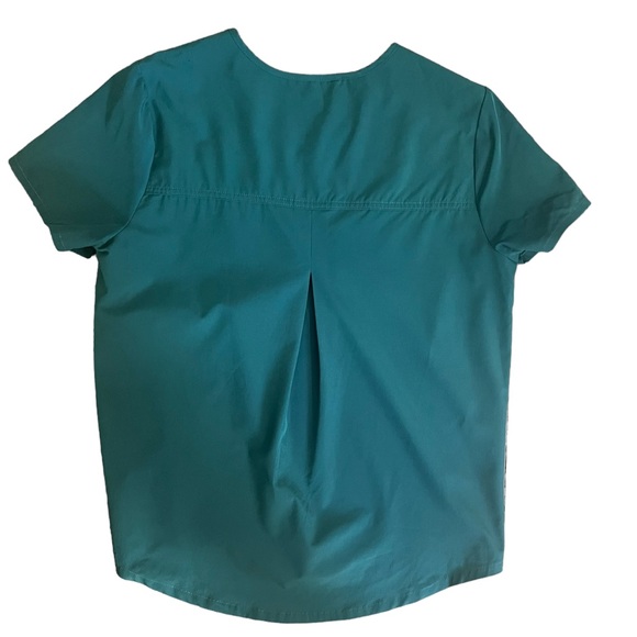 Figs Tops Figs Caribbean Blue Fionlite Rafaela Oversized Scrub Top
